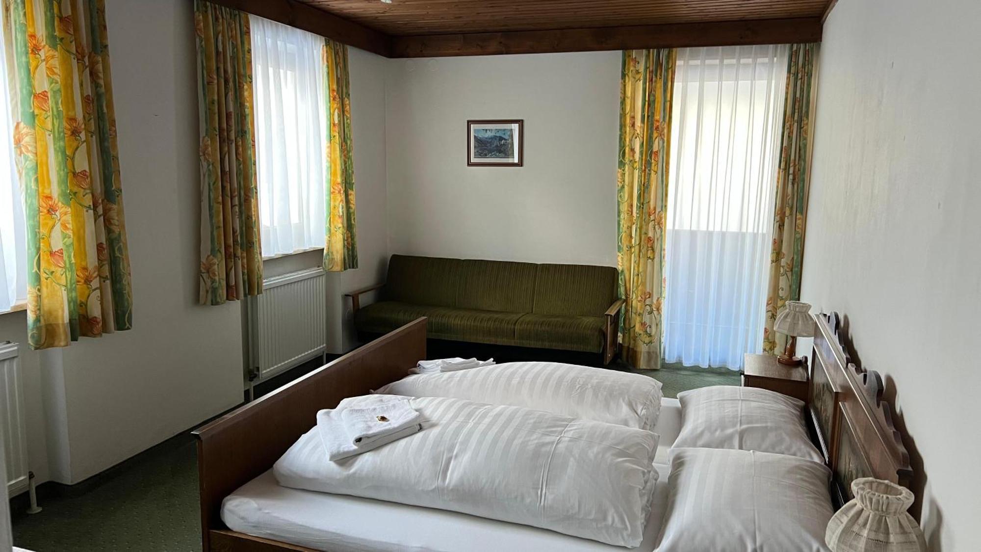 Haus Alpina By Chatel Reizen Bed & Breakfast Grossarl Bagian luar foto